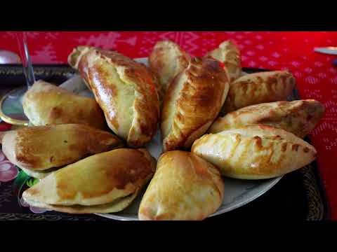 How to Make Pirozhki (Russian Stuffed Buns)