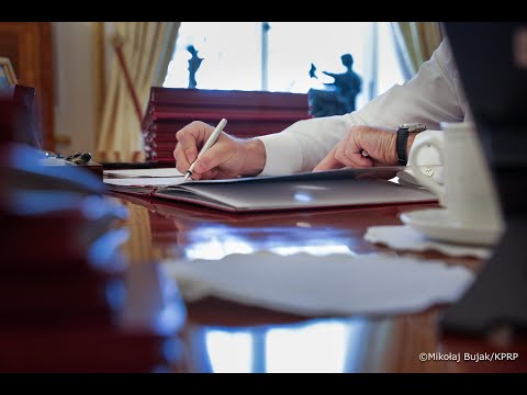 Prezydent RP: Podpisałem jedenaście ustaw, a dwie postanowiłem zawetować.