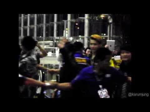 [121125]EXO f(x) & SNSD at Suvarnabhumi Airport[Back to Korea]