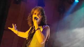 FOREIGNER - I WANT TO KNOW WHAT LOVE IS      06.06.2017 live in Stuttgart Germany