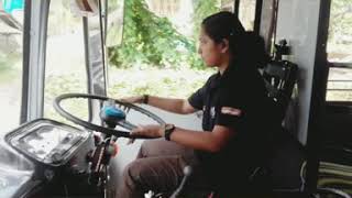 preview picture of video 'ആതിര മുരളി കോട്ടയം Bus Drive..'