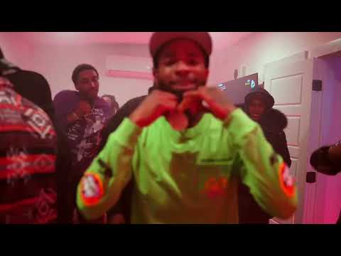 MoneyMarxo - Running (Shot By UselessFilms)