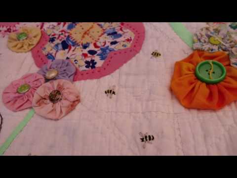 The Quilt Show: Sisters Outdoor Quilt Show - Storytellers