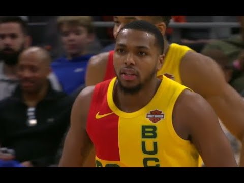 Sterling Brown Highlights vs Pistons RS19G29 - 9 Pts (17.12.18)