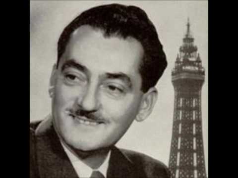 REGINALD DIXON plays "GEORGE GERSHWIN" - Tower Ballroom Wurlitzer - (1959)