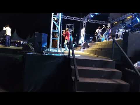 Roy Captain ft Nahna - Duogi Epacho (live Concert).