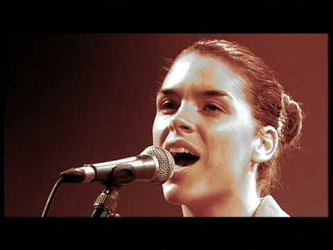 Leona Naess - Charm Attack (live at Nulle Part Ailleurs)