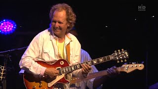 Lee Ritenour &amp; Dave Grusin - Rio Funk (Montreux Jazz Festival 2011)