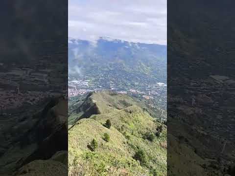Cerro el morrón - Copacabana #landscape #paisajes #colombia #antioquia #senderismo #montana #travel