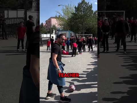 Teacher Shocks Students 🤯 (@egitseladam)