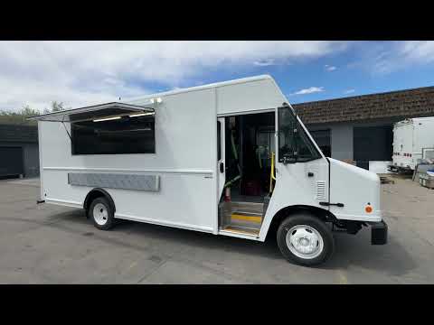 18ft Native American food truck, Wichita