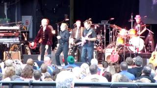 The Monkees - &quot;Look Out Here Comes Tomorrow - Live 6-24-2011