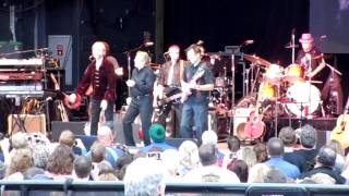 The Monkees - &quot;Look Out Here Comes Tomorrow - Live 6-24-2011