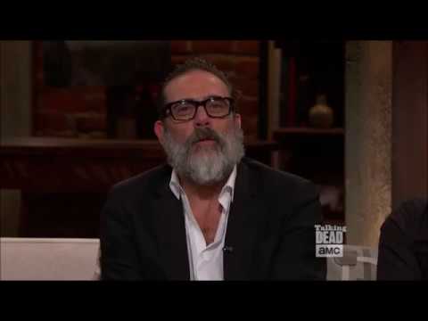 Talking Dead - Jeffrey Dean Morgan on the scene with Rick & Carl