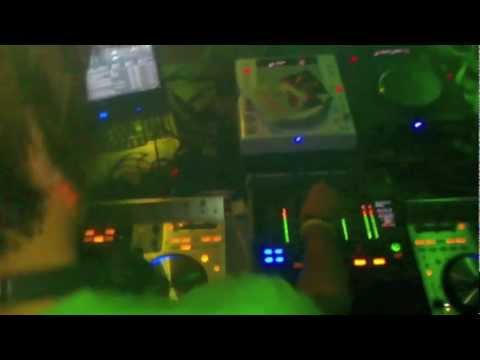 Ming vs. Brun03 a.k.a. SuperSiggs @ Plattenerwärmung 2012