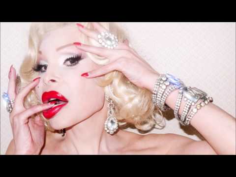 Amanda Lepore feat. Cazwell & Roxy Cottontail - "Nails done"