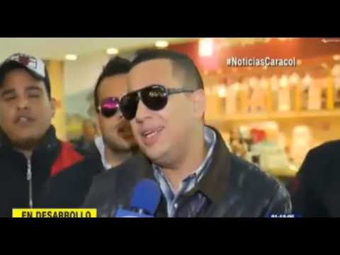 PIPE PELAEZ LE CANTA A DIOMEDES DIAZ SIN SABER QUE ME ESPERA