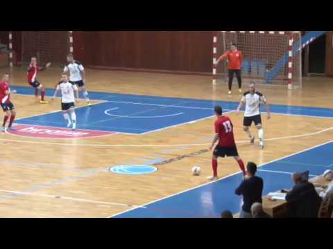 Prvý zápas futsalistom nevyšiel