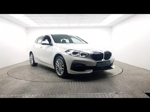 BMW 1 Series 118i Automatic SE Plus - Image 2