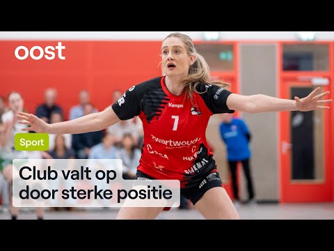 Dit handbalteam uit Raalte staat opeens bovenaan in de Eredivsie | RTV Oost