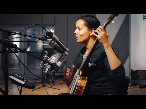 Rhiannon Giddens - I'm On My Way online metal music video by RHIANNON GIDDENS