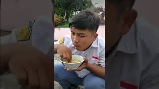 Download lagu HUJAN DI MALAM MINGGU mp3 Download lagu HUJAN DI MALAM MINGGU mp3