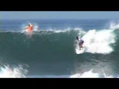 Surfline TV: 60 Seconds w/ Betet's Upside Down Reverse