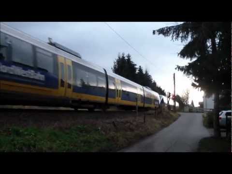 VT 746 Fotozug 125 Jahre Mein haller Willem & VT 721 mit Doppelschlusslicht