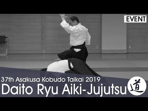 EXPLOSIVE Daito-ryu Aiki-jujutsu Demonstration - Kondo Katsuyuki - 2019 Asakusa Kobudo Taikai