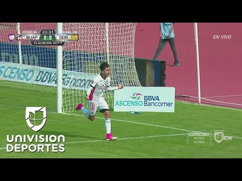 Amaury Escoto made it 1-0 with this powerful header.