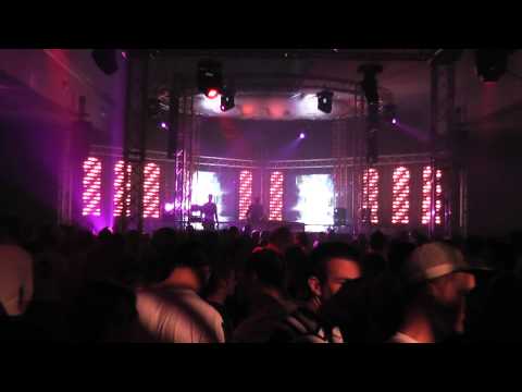 Atomic Twinz @ 17 years the oh