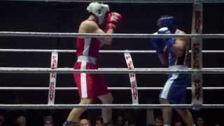 Farid Yousif (TSV Bayer 04 Leverkusen) gegen Gihan Calik (Wien)