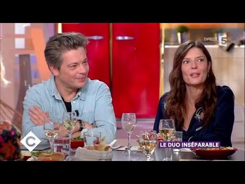 Benjamin Biolay et Chiara Mastroianni au dîner - C à Vous - 22/11/2017