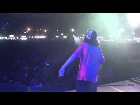 YURI BH AO VIVO EM VIÇOSA-VIDA LOKA TAMBÉM AMA-40 MIL PESSOAS - DIA 01/10/2011