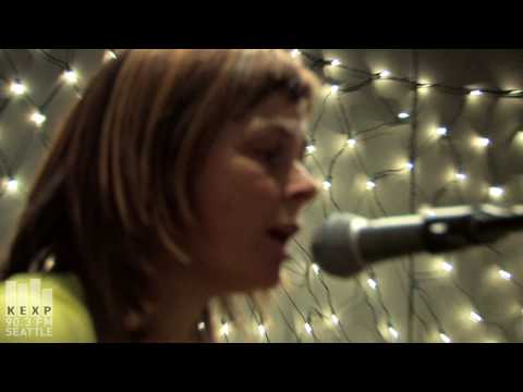 The Vaselines - Molly's Lips (Live on KEXP)