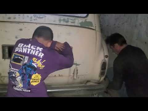 Oldtimer Auto Fund in verlassenem Gebäude gefunden mindestens 50 Jahre gestanden!