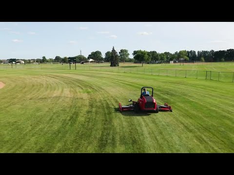 144-Inch 7500-D Z Master® Zero Turn Mower | Toro® Landscape Contractor Equipment