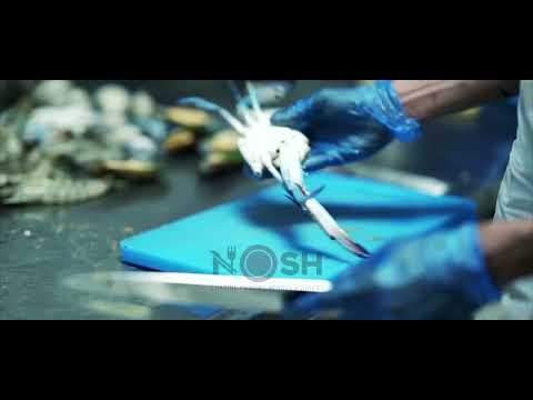 anúncio de restaurante de peixe