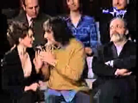 Ezio Vendrame opinionista sanremo.wmv