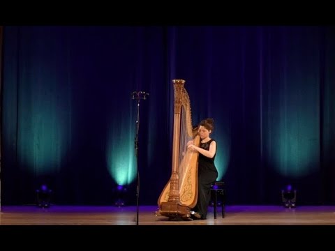 Debussy - Rêverie (Harpe) - Héloïse de Jenlis