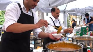 香り豊かなスパイスが食欲をそそる！「インドはままつフェスティバル」開幕＝静岡・浜松市