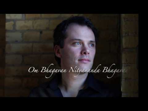 Om Bhagavan Nityananda Bhagavan - sung by Kristian Thorsager