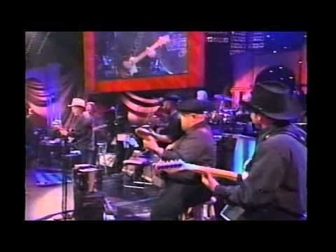 Merle Haggard - "I Think I'll Just Stay Here and Drink"