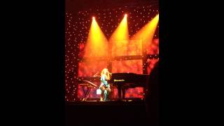 Tori Amos - Bachelorette, UG tour 07-16-14