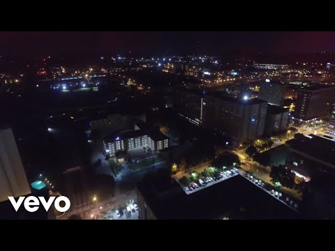 Ayyee Luv - Put in 5 ft. Will Po