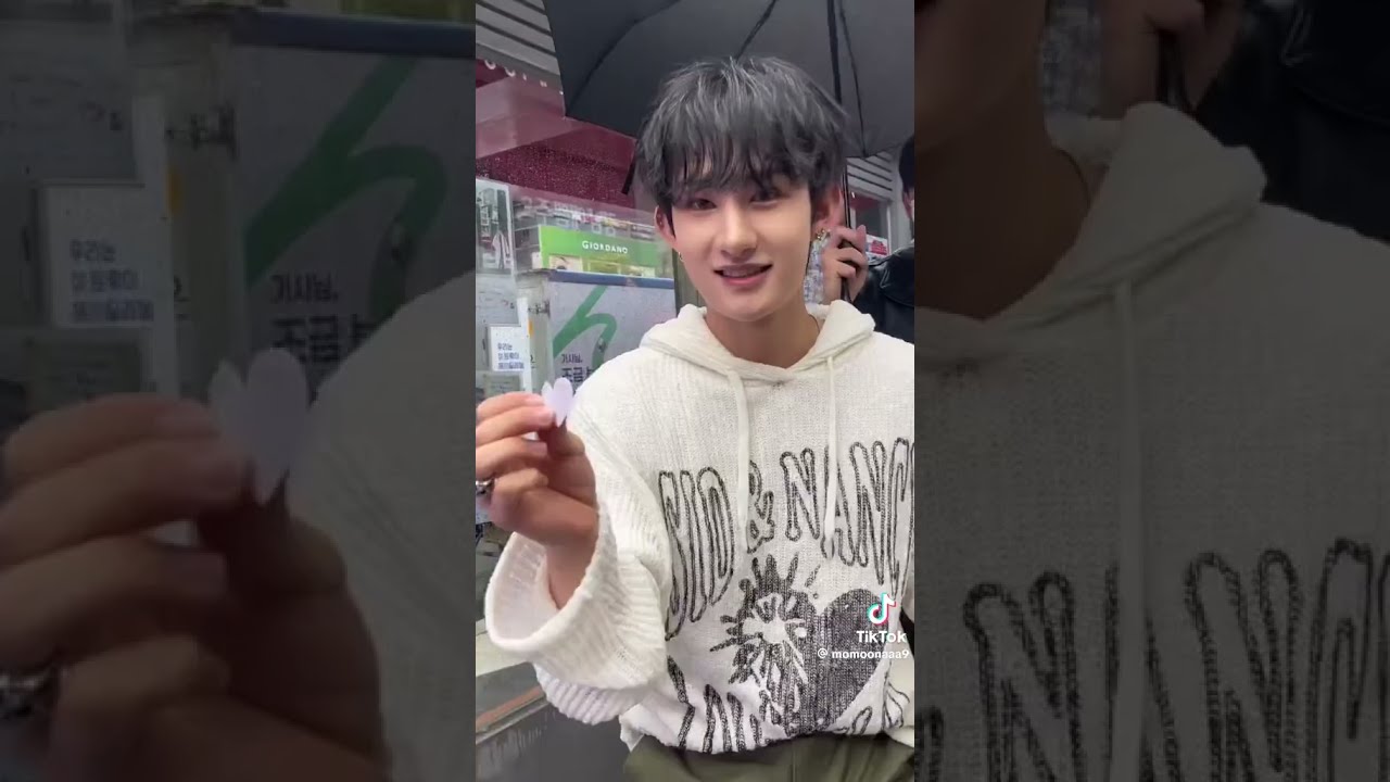 【韓国日常】推しが自分広告を見に来た日2（ボイプラ）