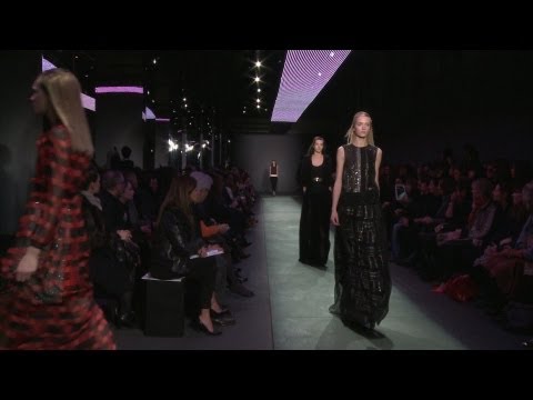 Giambattista Valli A/W 2012-13 - Videofashion