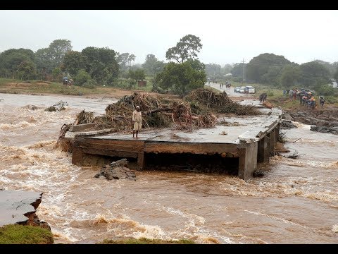 Cyclone relief efforts ramp up in flooded Southern Africa