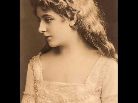 American Soprano Geraldine Farrar:  Midnight Bells ~ Im chambre séparée (1927)