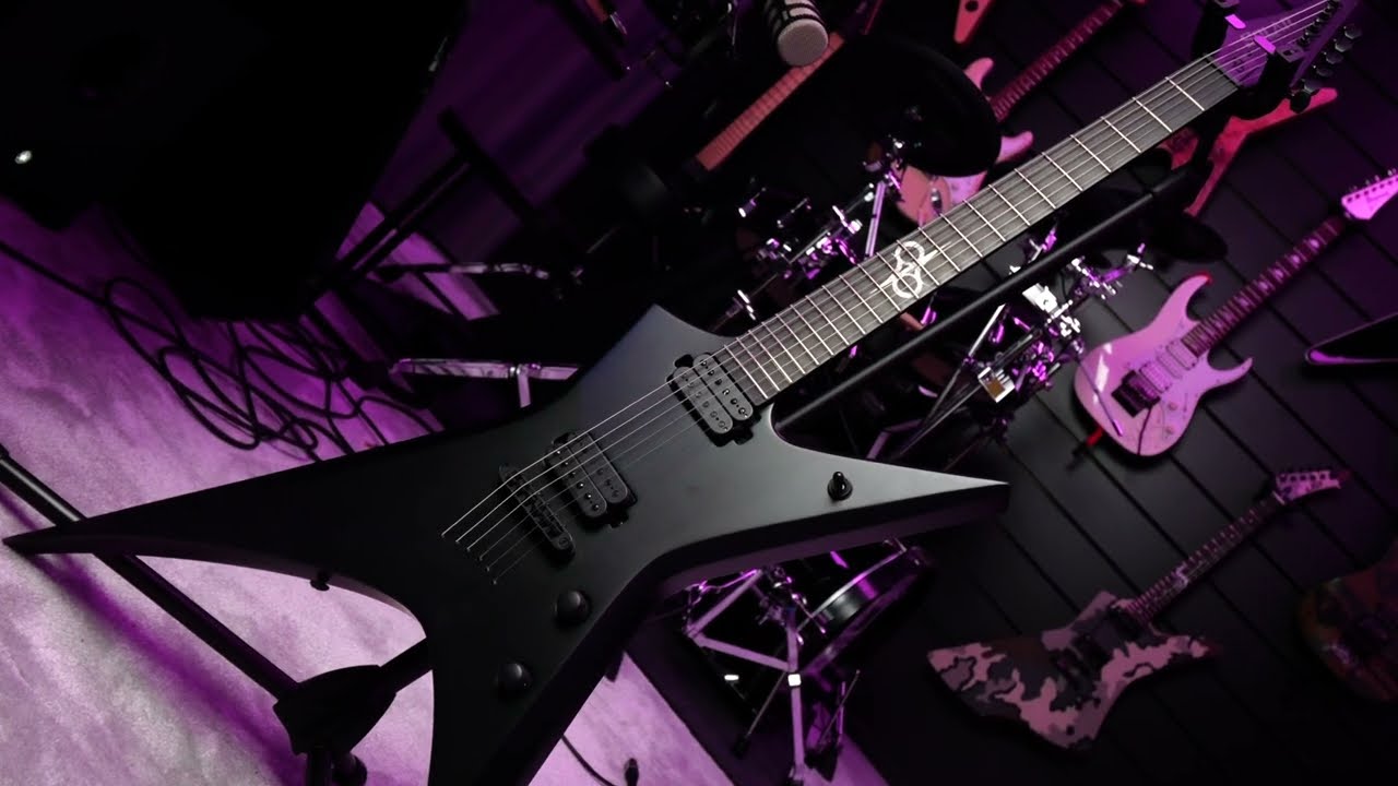 Solar X2.6C Electric Guitar w/Case - Carbon Black